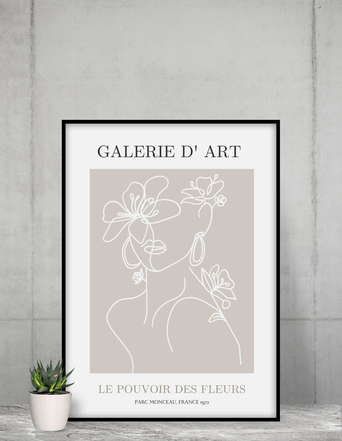 Galerie de Fleur Women Poster